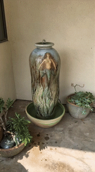 Fountain by Lauren Hanson