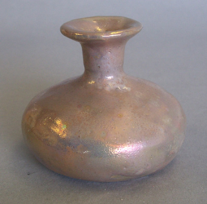Small Luster Vessel